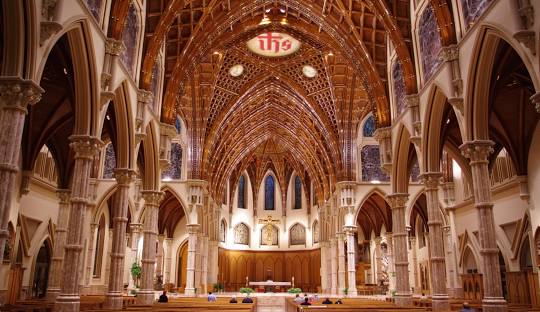 Interior view of the altar and seating area at Holy Name Cathedral in Chicago.  A beautiful venue for a Chicago catholic funeral.